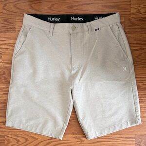 Hurley Men's Light Khaki Flat Front Performance Shorts